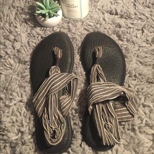 Very Used Sanuks Grey Striped Yoga Slings